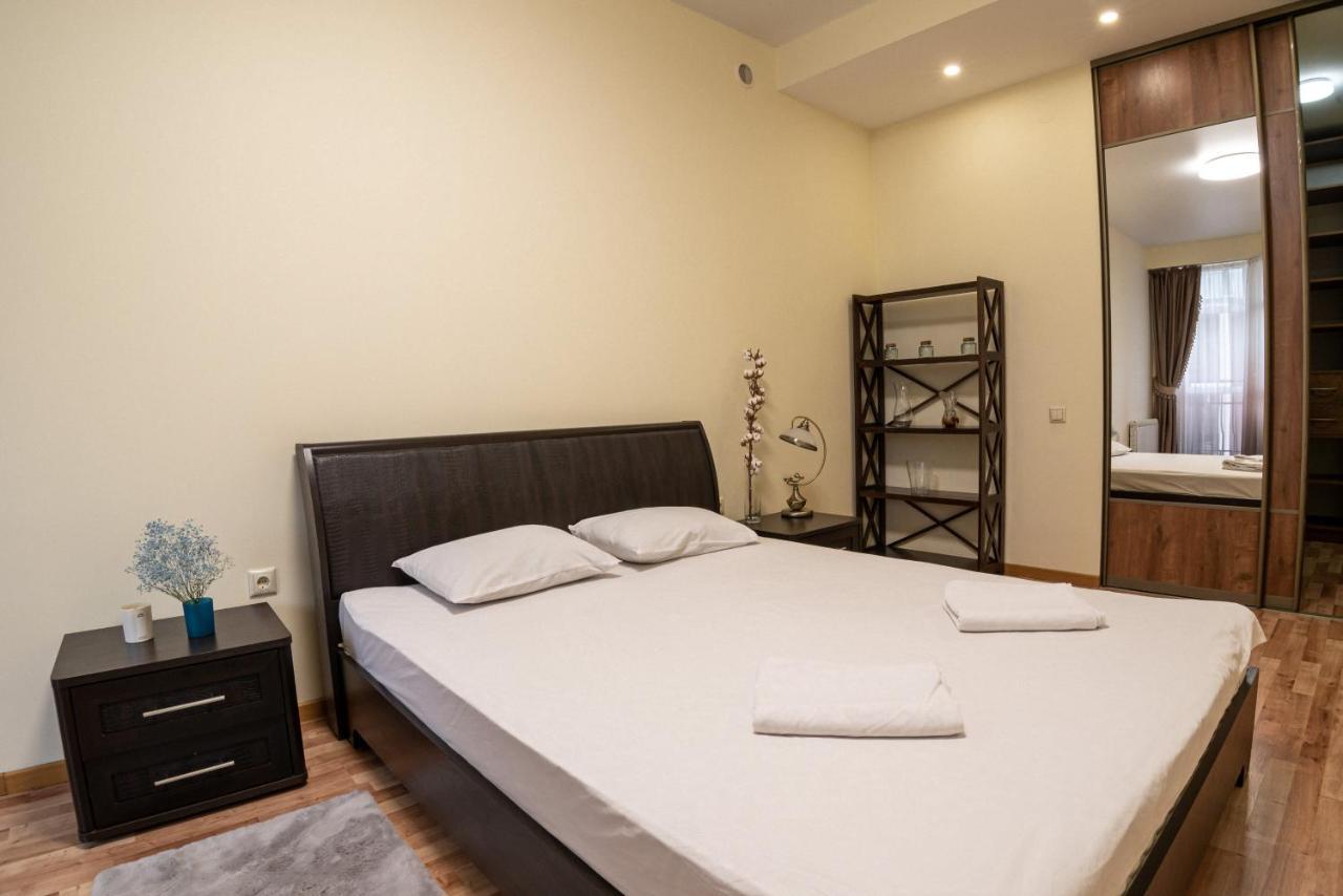 Comfort Apartment Lwów Zewnętrze zdjęcie