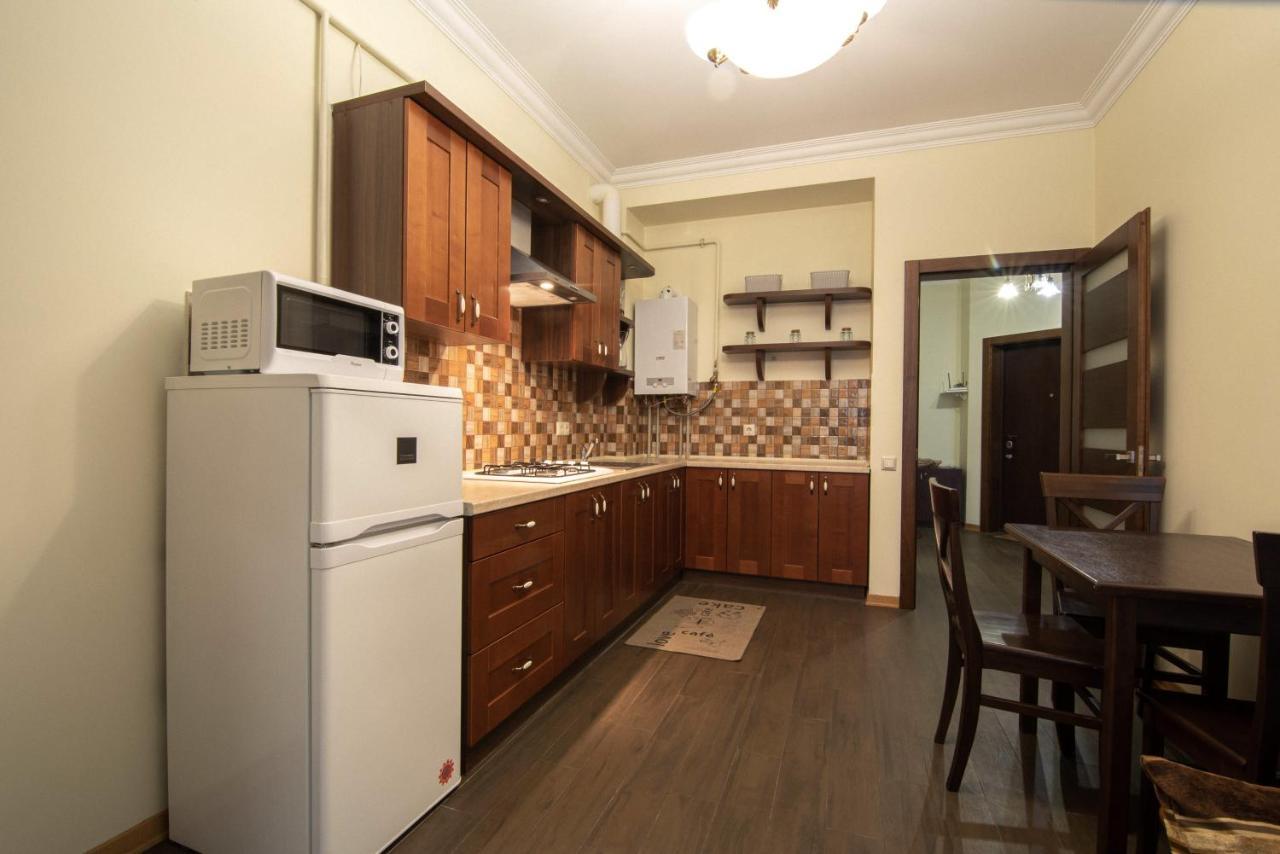 Comfort Apartment Lwów Zewnętrze zdjęcie