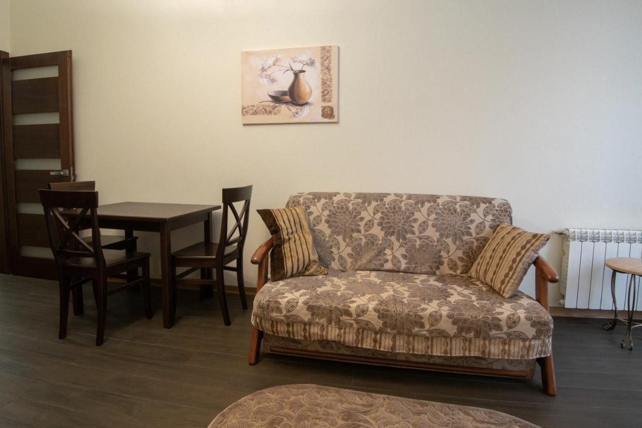 Comfort Apartment Lwów Zewnętrze zdjęcie