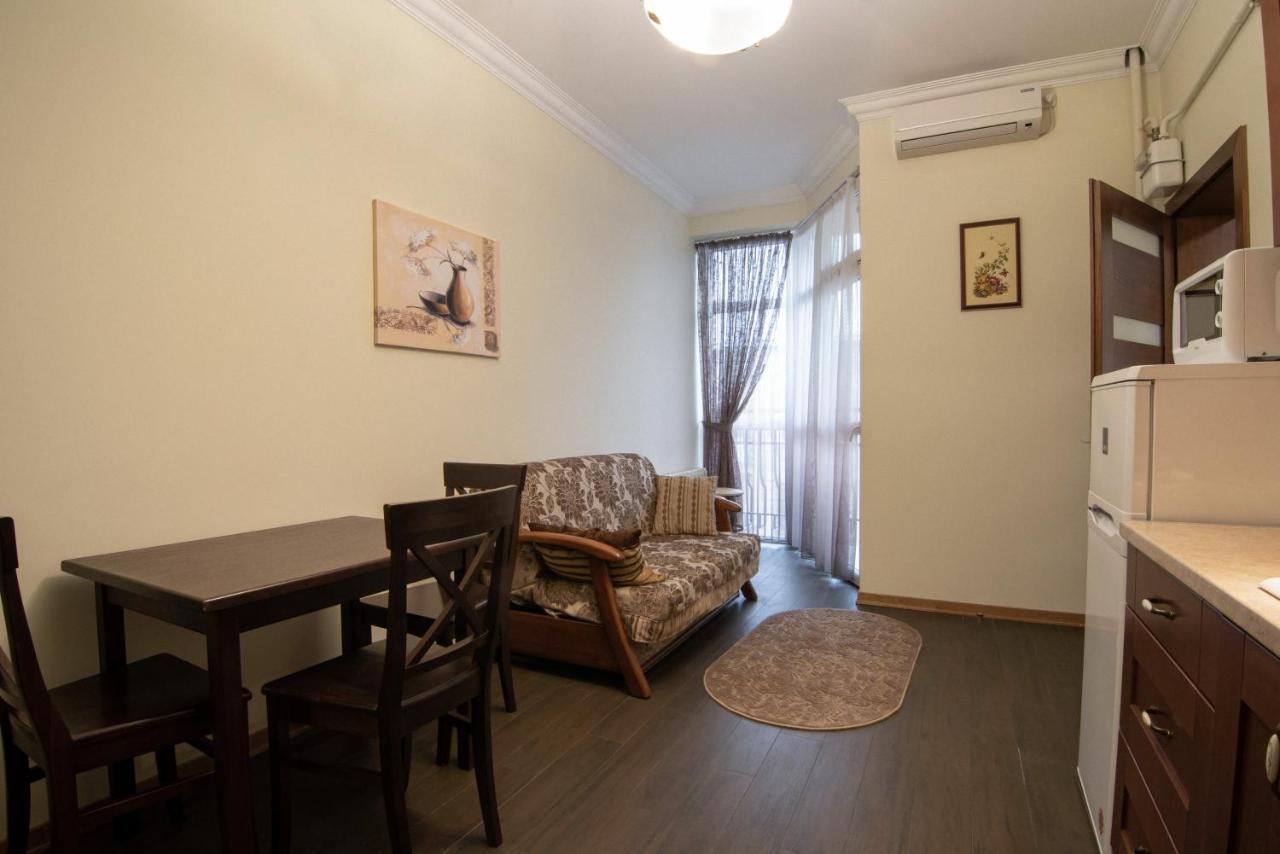 Comfort Apartment Lwów Zewnętrze zdjęcie