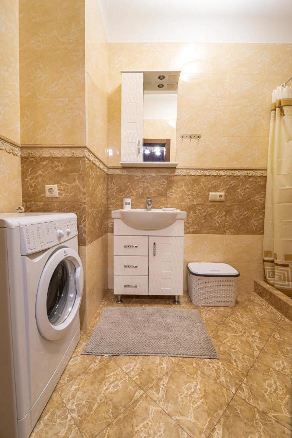 Comfort Apartment Lwów Zewnętrze zdjęcie