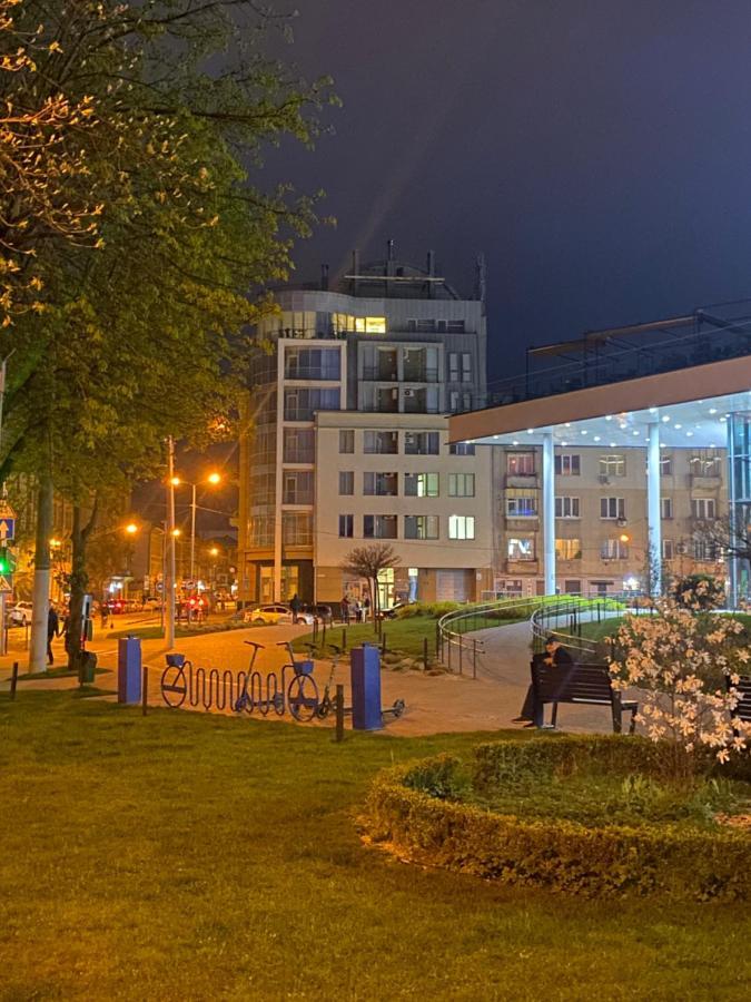Comfort Apartment Lwów Zewnętrze zdjęcie